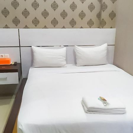 Hotel Reddoorz Syariah Near Sultan Syarif Kasim II Airport Pekanbaru Exterior foto